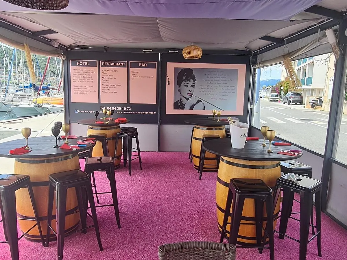 Hotel La Vie En Rose Avec Spa Exterieur Collectif Gratuit  Saint-Mandrier-sur-Mer