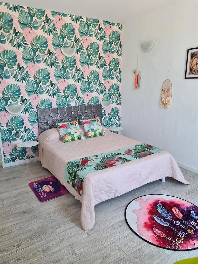 Hotel La Vie En Rose Avec Spa Exterieur Collectif Gratuit