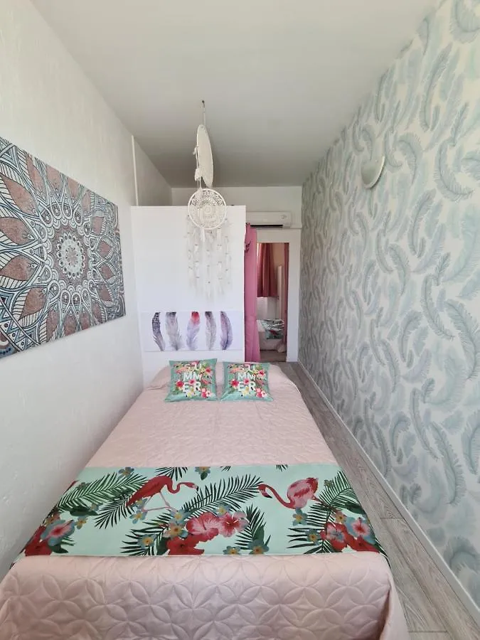 Hotel La Vie En Rose Avec Spa Exterieur Collectif Gratuit France